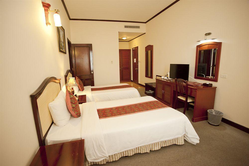 Asean Halong Hotel Hạ Long-öböl Kültér fotó